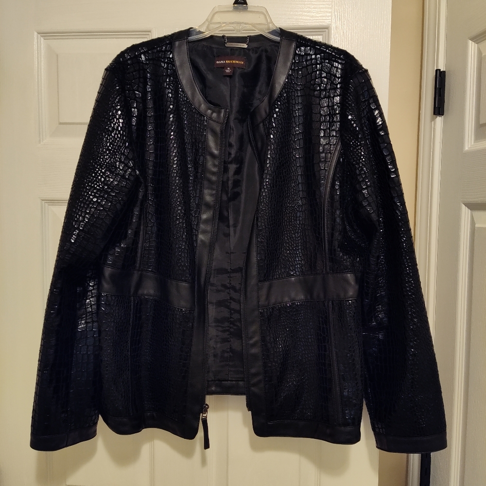 Dana Buchman black jacket. XL